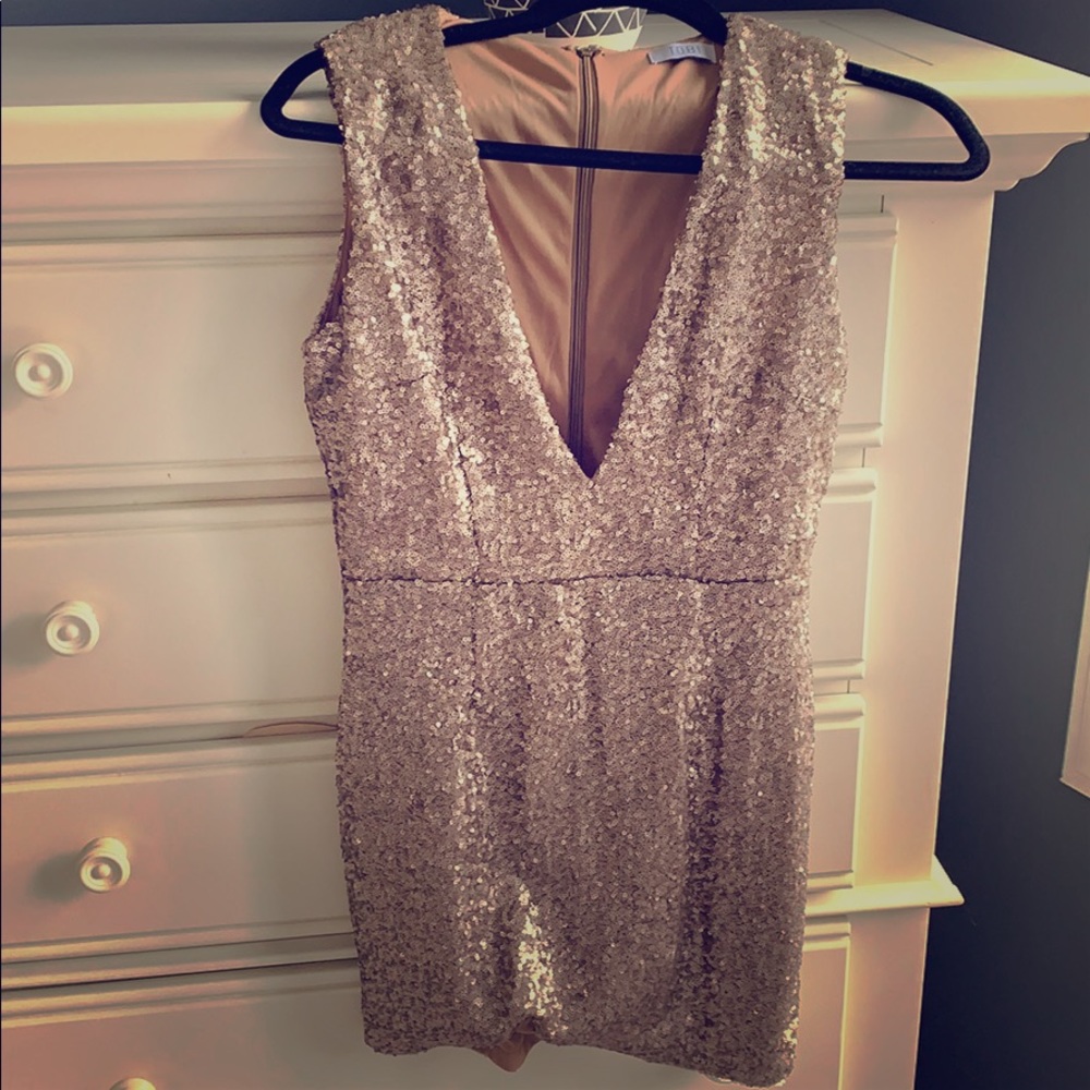 Gold sparkle dress